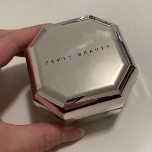 Fenty Beauty Pro Filt’r Powder
